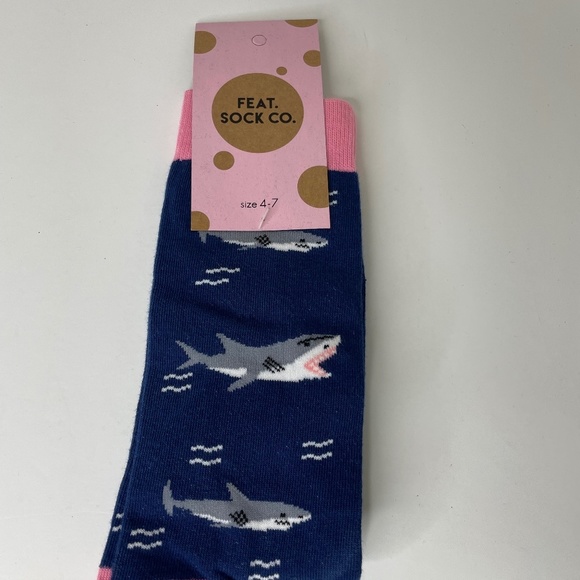 Feat Sock Co.‎ Shark size 4-7 - Picture 1 of 4